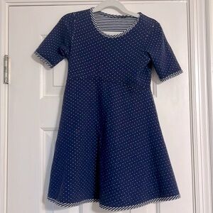 Reversible navy dress from Hanna Andersson size 110 (4-5)